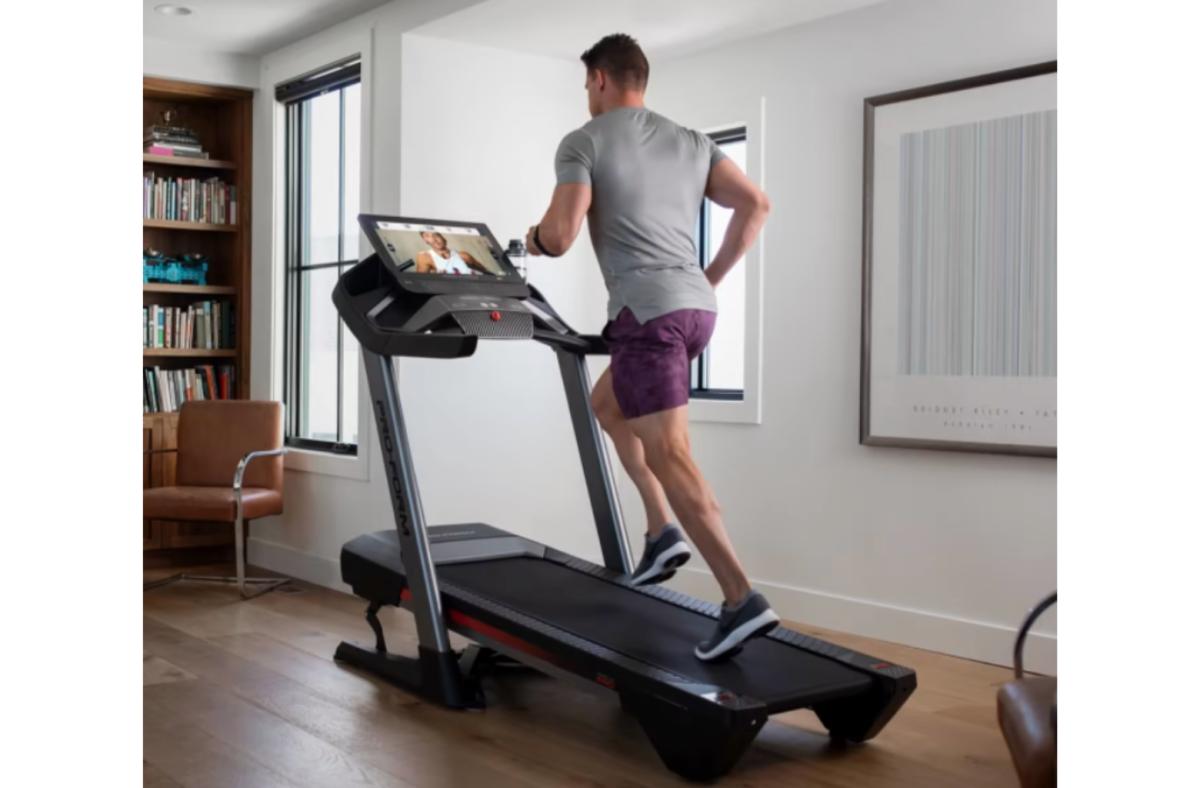 Pro 9000 Treadmill